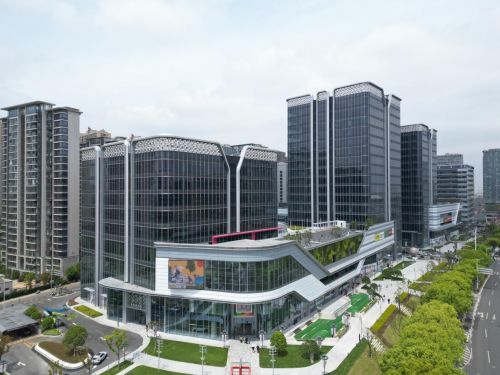 中建八局装饰公司参建的嘉亭荟城市生活广场二期盛大开业